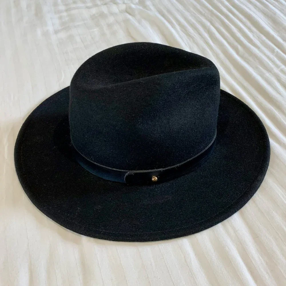 THE PRISM hat in black - Picture 8 of 10